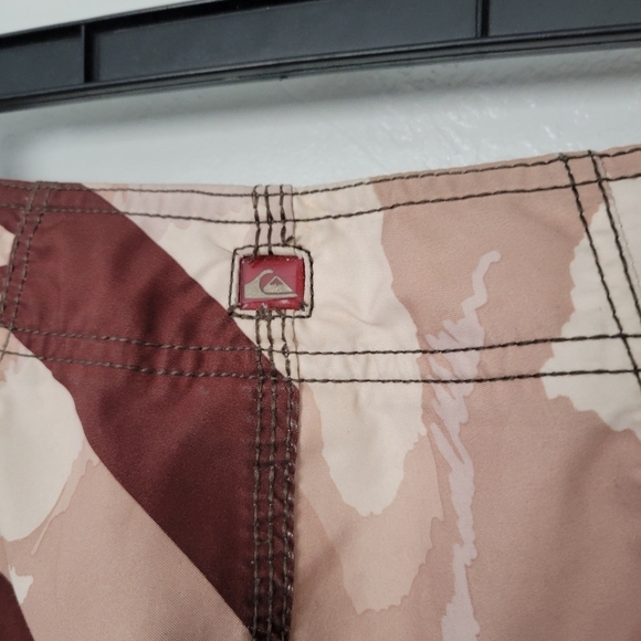 Quiksilver Boys 8 24" Beige Brown Swim Trunks Summer Swimming Suit - Picture 2 of 8